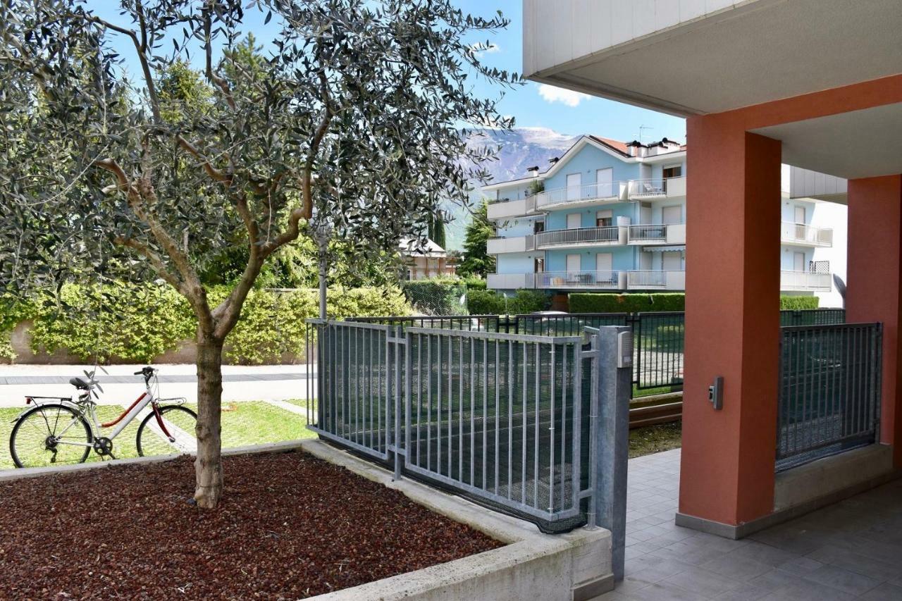 LakeGarden Apartment Riva del Garda Exterior foto